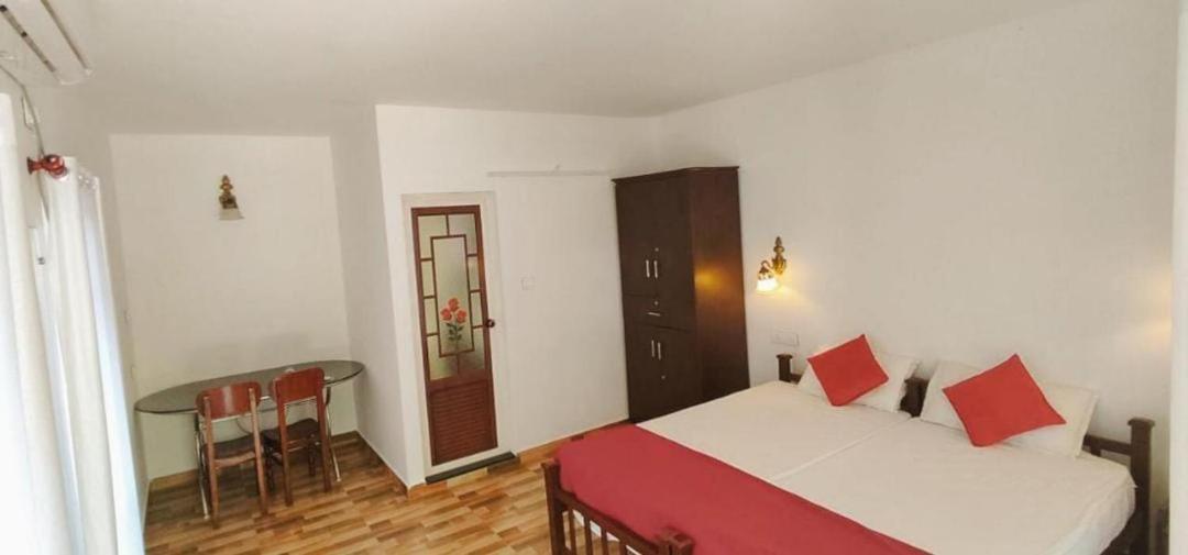 Lakefront Beach Homes Cherai Beach Room photo